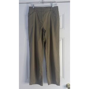 Chico’s Women’s size 1.5 (10) Army Green Lightweight Straight Leg Pants Stretch